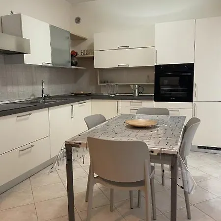 La Casa Di Angelica Apartament Marina Di Carrara